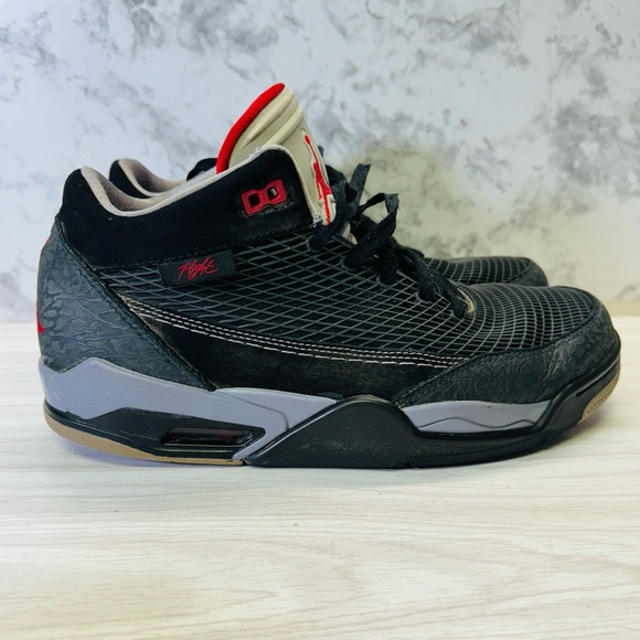 Jordan Flight Club 80S Bred Men’s Size 8.5 2013 - Picture 2 of 5